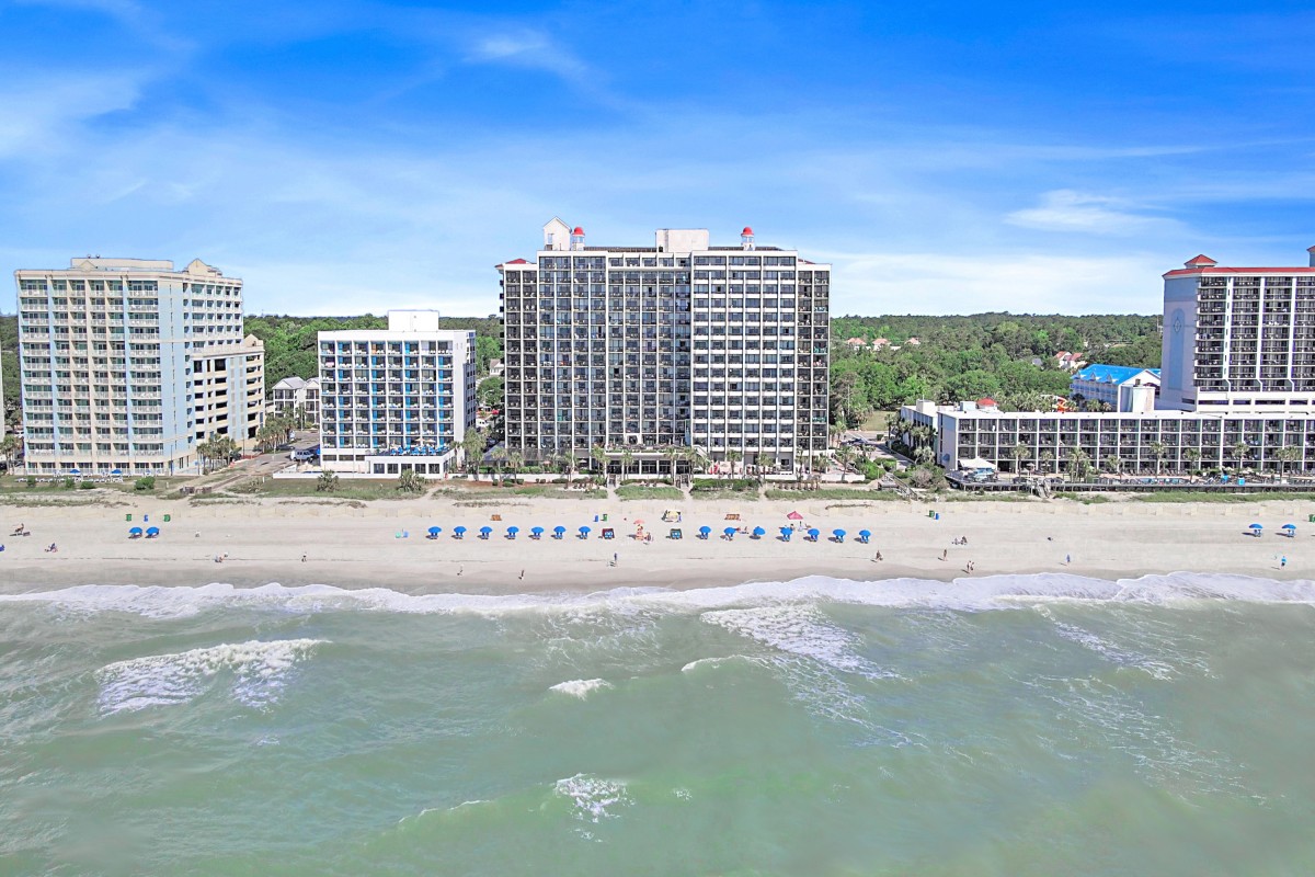 human chess - Picture of Compass Cove Oceanfront Resort, Myrtle